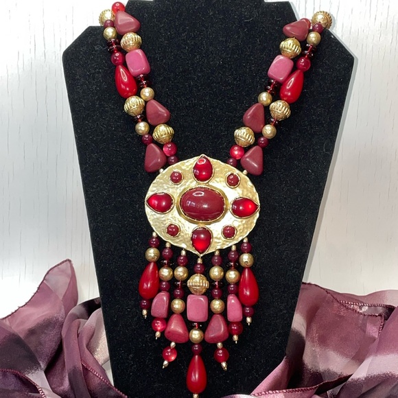 Chico's Jewelry - Chicos 35 Bold Years Pendant Necklace